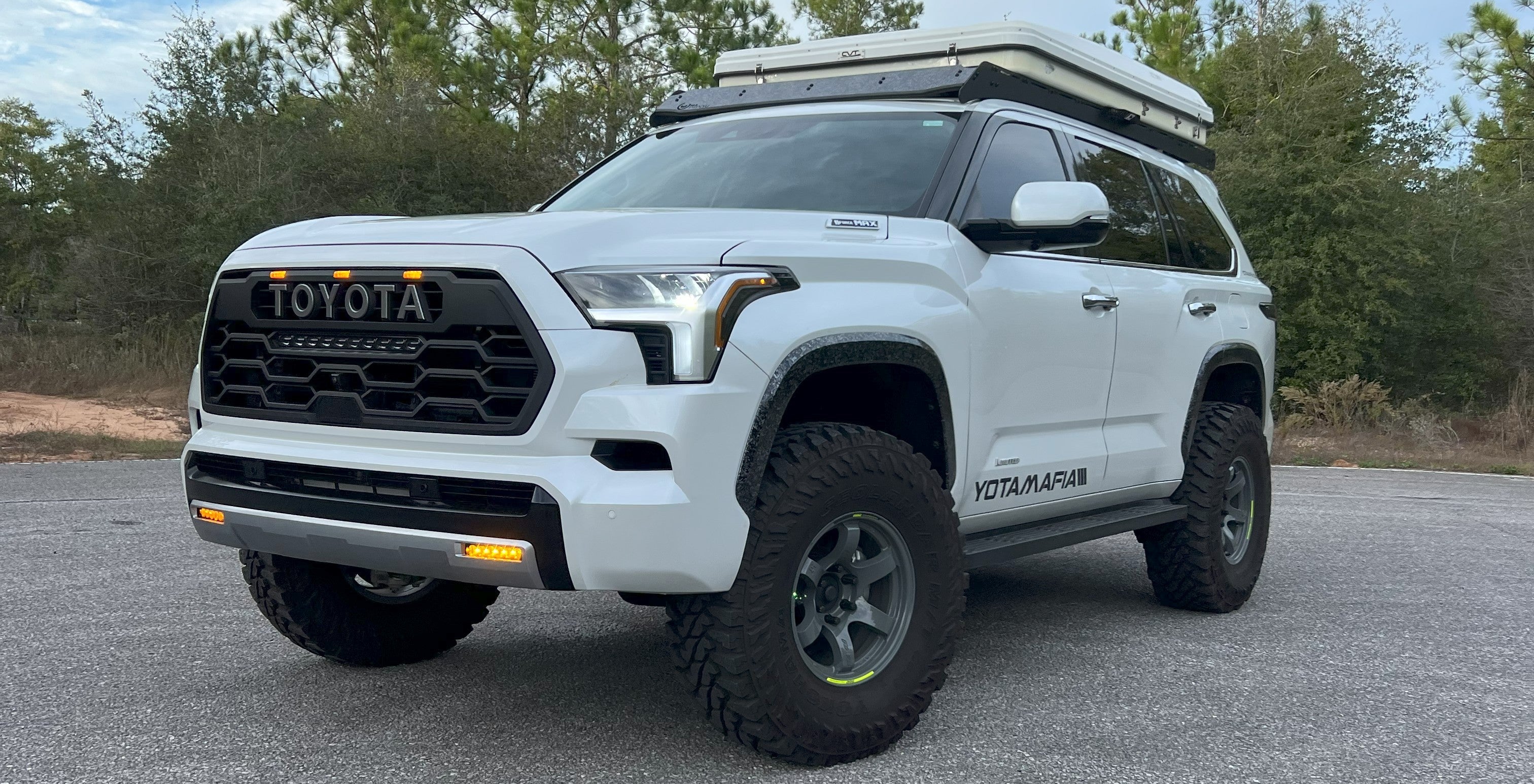 Toyota Sequoia